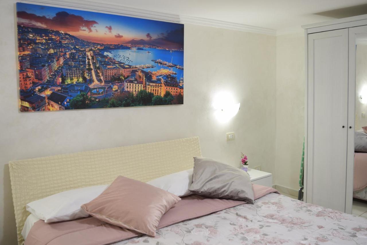 Апартаменты Nonnona House-Napoli Centro Экстерьер фото